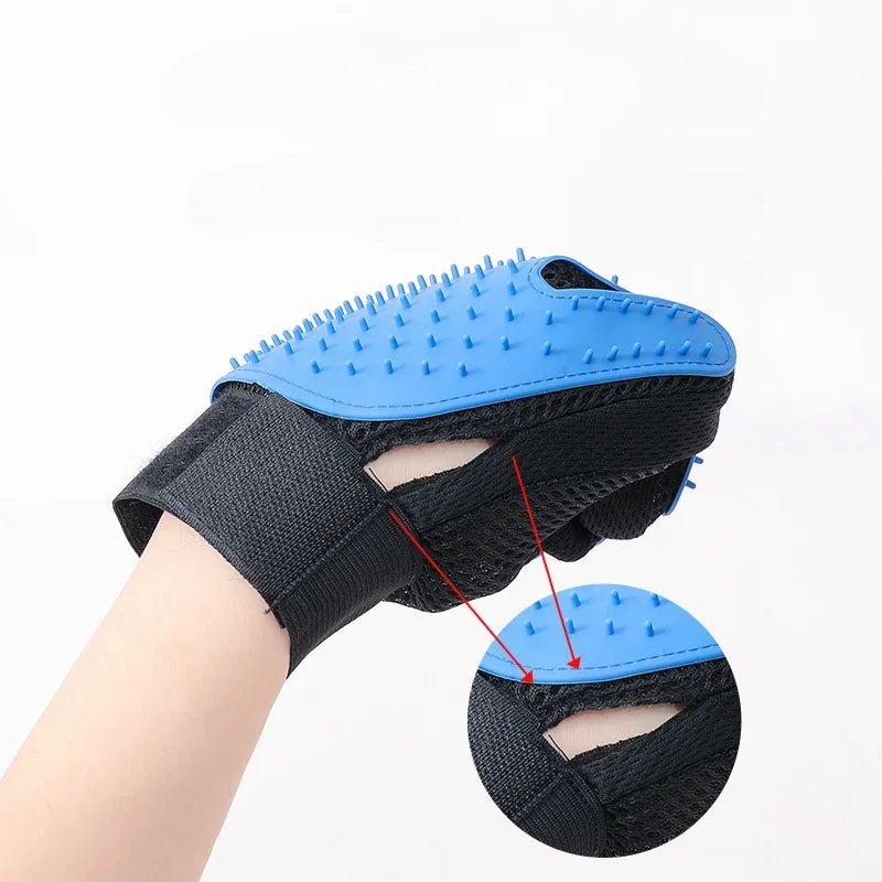 Pet Grooming Glove – Self-Cleaning Brush for Cats & Dogs